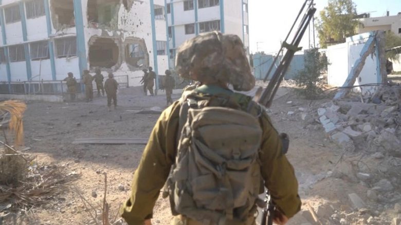 Izraeli po i afrohet ‘kontrollit të plotë’ të Gazës veriore, thotë ish-shefi i ushtrisë