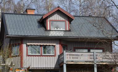 Harroni radiatorët, tjegullat suedeze janë e ardhme dhe kursim për shtëpinë tuaj