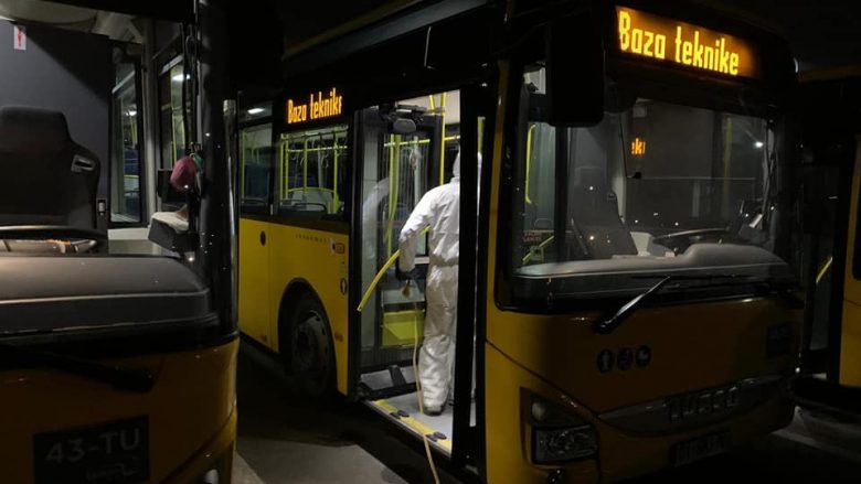 Vdes i moshuari në autobusin e Trafikut Urban në Prishtinë