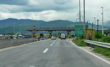 Aksident në rrugën Tetovë – Gostivar, pesë të lënduar