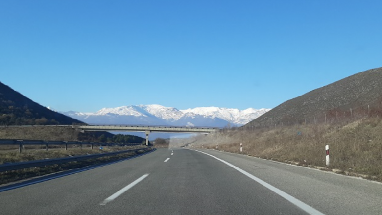 MPB Maqedoni paralajmëron vendosjen e kamerave të sigurisë nëpër autostrada