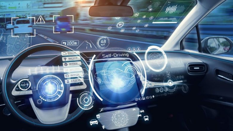 ‘Shoferët në të ardhmen do të mund të bisedojnë me automjetin e tyre’ – kjo falë teknologjisë së re që po vjen tek makinat