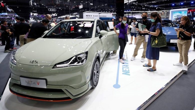 SHBA po shqyrton rritjen e tarifave për veturat elektrike kineze