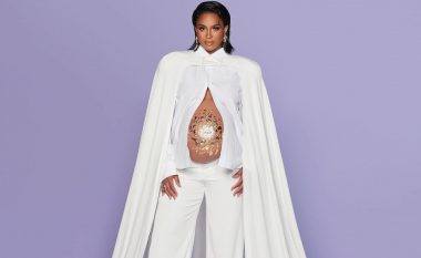 Ciara shfaqi me krenari barkun shtatzënë të zbukuruar me copa folie