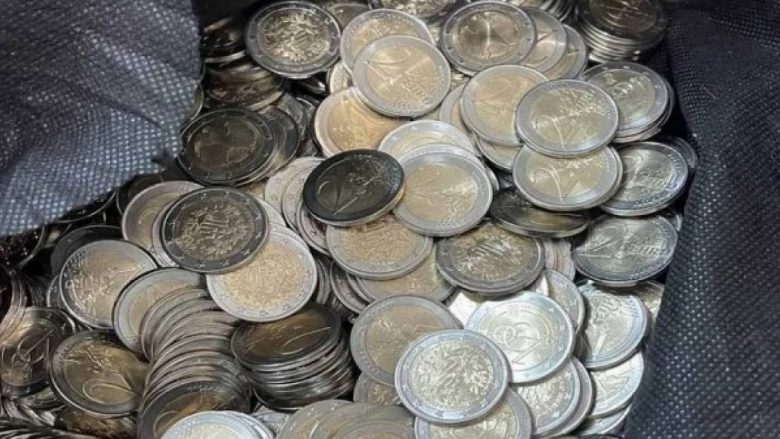 Në një bankë në Prishtinë deponohen 328 euro që dyshohet të jenë të falsifikuara