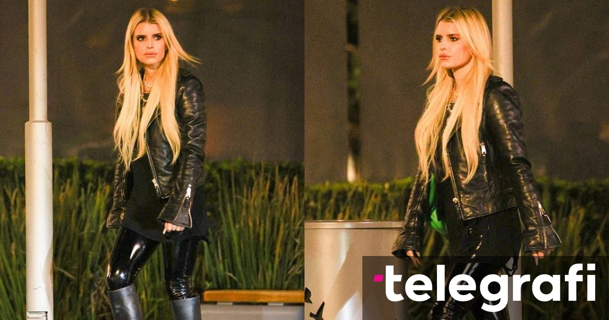 Jessica Simpson shfaqet elegante me një veshje të zezë prej lëkure, teksa del për blerje Krishtlindjesh