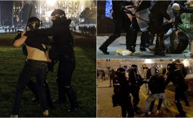 Pamje të tjera të reagimit brutal të policisë ndaj protestuesve në Beograd – teksa Vuçiq postoi një fotografi duke ngrënë mollë
