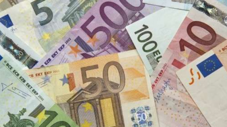 Konfiskohen 556 euro të cilat dyshohen të jenë të falsifikuara në Prishtinë