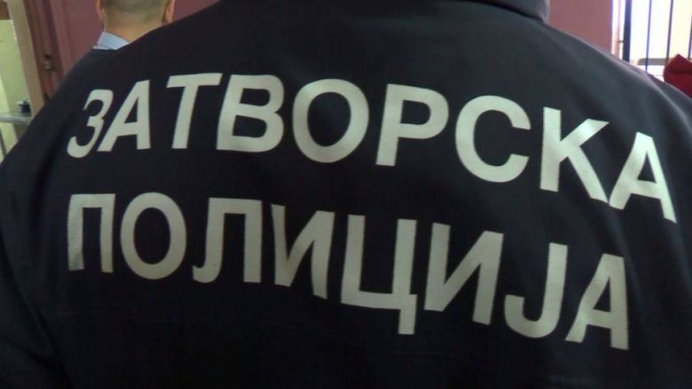 Kallëzim penal kundër dy policëve në Strumicë, i mundësuan një të burgosuri të arratiset