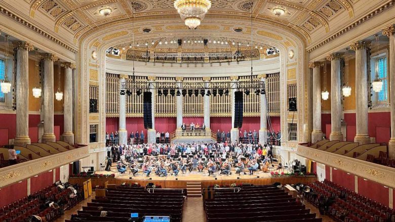 Kori Siparantum në Vjenë për koncertin e Vitit të Ri: Ëndërr që po bëhet realitet