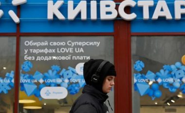 Rrjeti kryesor celular i Ukrainës u godit nga një sulm i madh kibernetik, dhjetëra miliona njerëz mbetën pa shërbime celulare