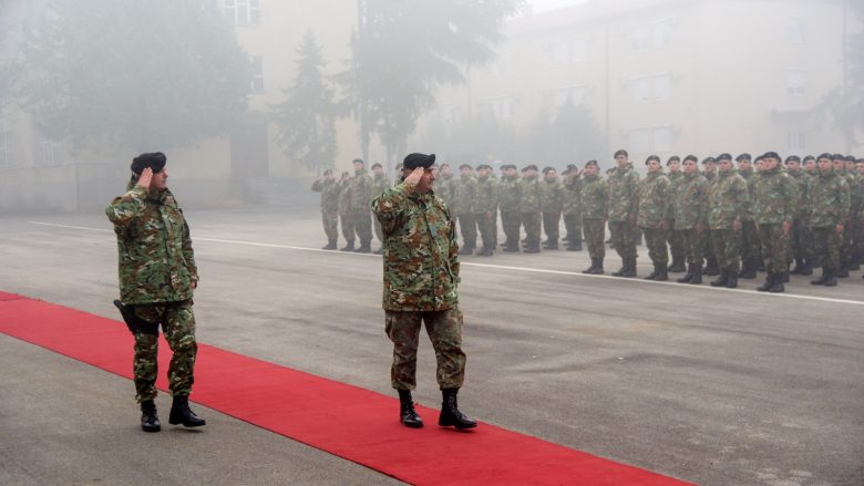 150 ushtarë të rinj profesionistë hynë në radhët e URMV-së