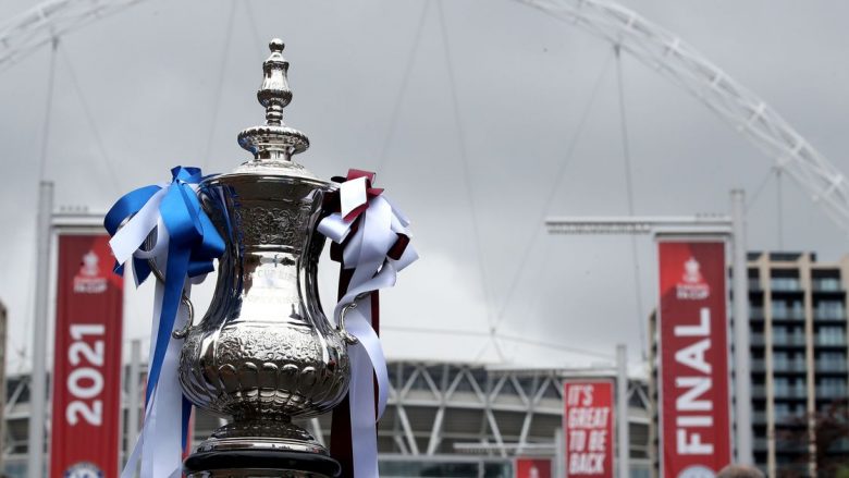 Shorti i FA Cup – Liverpooli me fat në short, një derbi i madh do të luhet në Londër