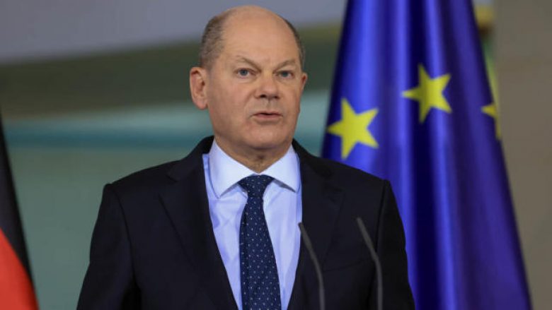 Udhëheqësit e BE-së në samit të posaçëm më 1 shkurt, planifikojnë të dorëzojnë 50 miliardë euro në Ukrainë