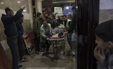 Ushtarët izraelitë po planifikojnë një sulm në një spital në jug të Gazës, pacientët duhet të ikin