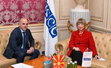 Kovaçevski-Schmid: Maqedonia e Veriut dha një kontribut të rëndësishëm për OSBE-në dhe për sigurinë evropiane