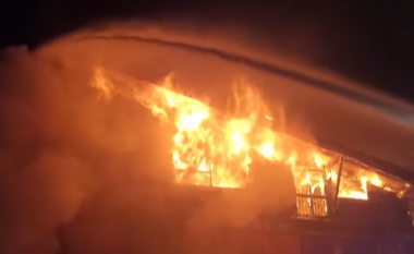 Pamje dramatike të zjarrit në një spital në Serbi: Evakuohen rreth njëqind pacientë, duke përfshirë 30 fëmijë