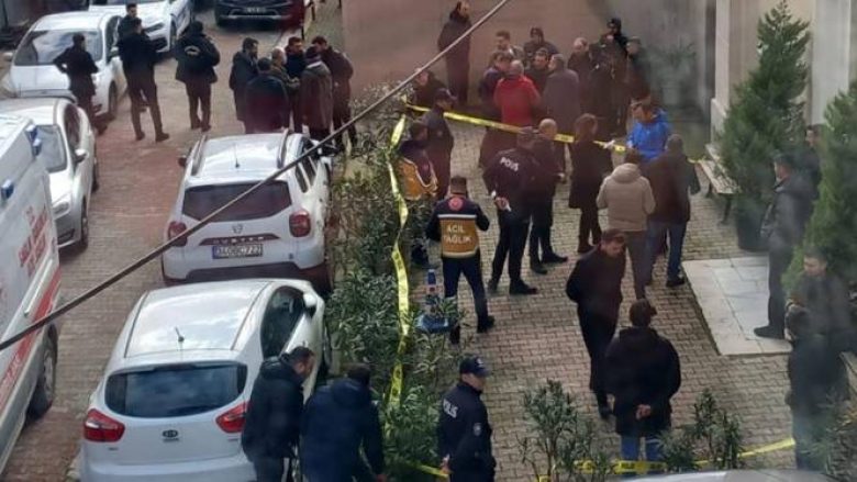 Një i vdekur nga një sulm në një kishë në Stamboll – detaje dhe pamje nga vendi i ngjarjes