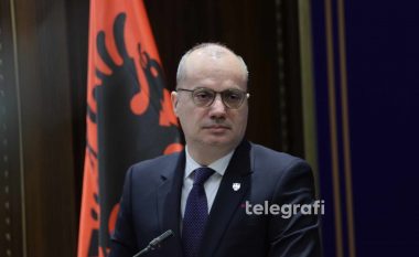 Hasani: Kosova e ka aleat të përjetshëm Shqipërinë, Serbia të ndalë lojën qesharake të dërgimit të ushtrisë pranë kufirit