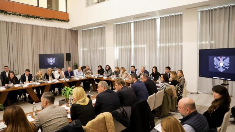 Sot dita e dytë e mbledhjeve të qeverisë dhe PS-së në Shëngjin, në fokus objektivat për vitin 2024