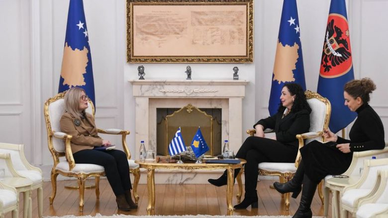 Osmani takohet me ambasadoren greke, flasin për dialogun dhe nevojën e heqjes së masave të BE-së