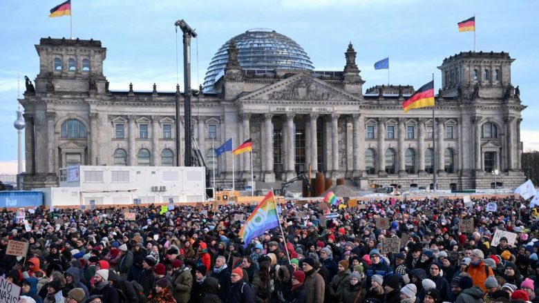 Demonstrata masive kundër AfD-së në Gjermani