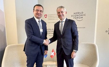 Kurti takohet me anëtarin e Këshillit Federal të Zvicrës, flasin për luftën kundër krimit e korrupsionit