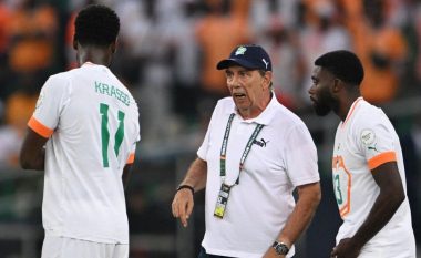 Historia më e çmendur e Kupës së Afrikës: Favoritët ndryshuan trajner, kaluan “rastësisht” tutje dhe duhej të kërkonin një të ri
