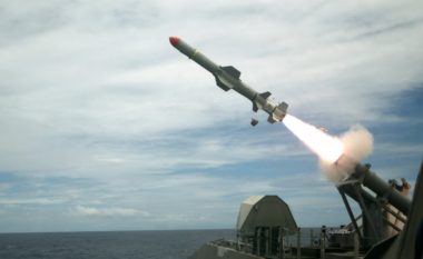 Ushtria amerikane shkatërron raketat anti-anije të Houthive