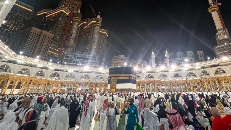 Numër rekord: Gjatë vitit 2023, 13.5 milionë myslimanë shkuan për pelegrinazhin e Umres në Arabinë Saudite
