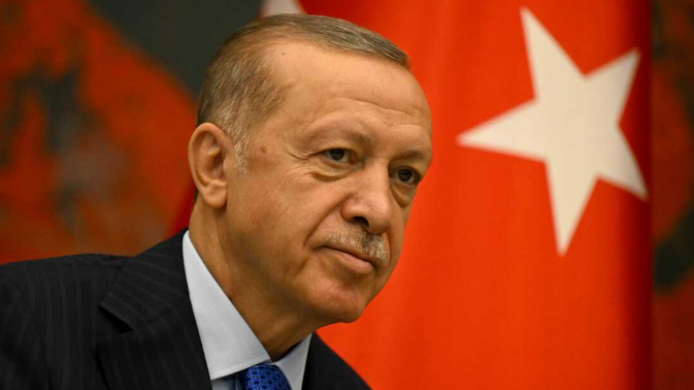 Turqia ka arrestuar 18 persona nën akuzat për përkrahje terrorizmi