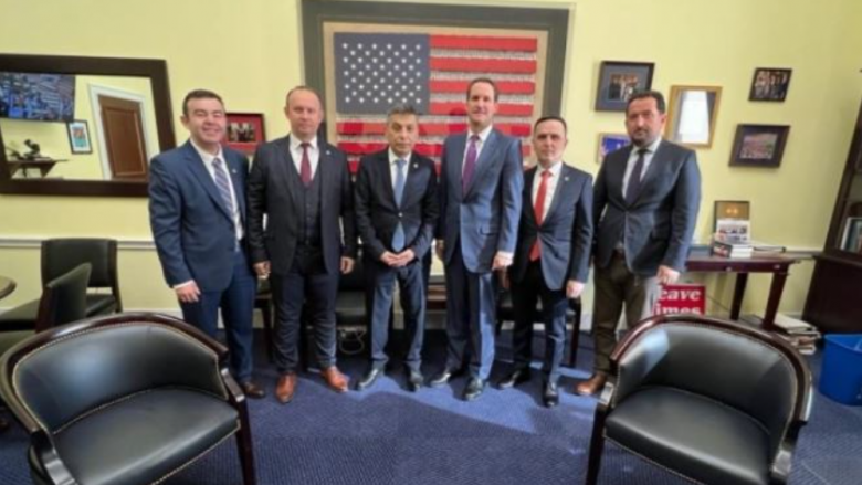 Gashi, Mexhiti dhe Kasami takojnë kongresmenin Himes: Miqësia shqiptaro-amerikane duhet thelluar edhe më tej