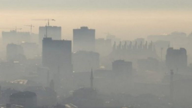Ajri i ndotur në Prishtinë, IKSHPK rekomandon qytetarët të mos dalin jashtë