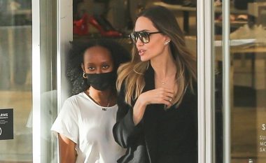 Angelina Jolie është gjithashtu elegante edhe kur bën blerje