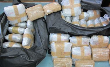 Tre shqiptarë kapen me drogë në Britani në vlerë 4.2 milionë euro