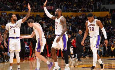 Lakers rikthehet te fitorja, mposhtin me lehtësi Portlandin
