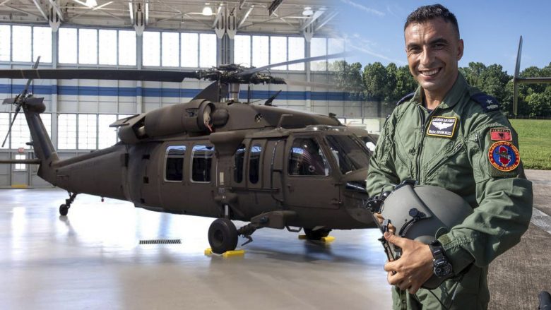 Nënkolonel Ervin Buzi: Helikopterët ‘Black Hawk’ që mori Shqipëria mund të fluturojnë deri në katër orë me karburant shtesë