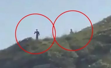Dy “alienë” u pikasën në majë të një kodre në Brazil – pamjet koxha reale dëshmojnë praninë e këtyre dy krijesave misterioze