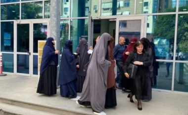 Iu bashkuan bashkëshortëve shqiptarë në Siri, Prokuroria e Posaçme kërkon dënimin e grave xhihadiste