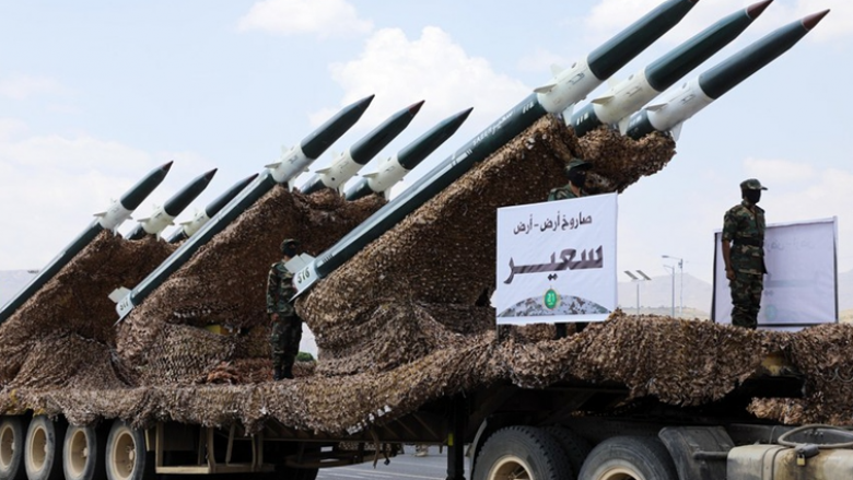 Çfarë armë posedon Houthi dhe nga i merr furnizimet?