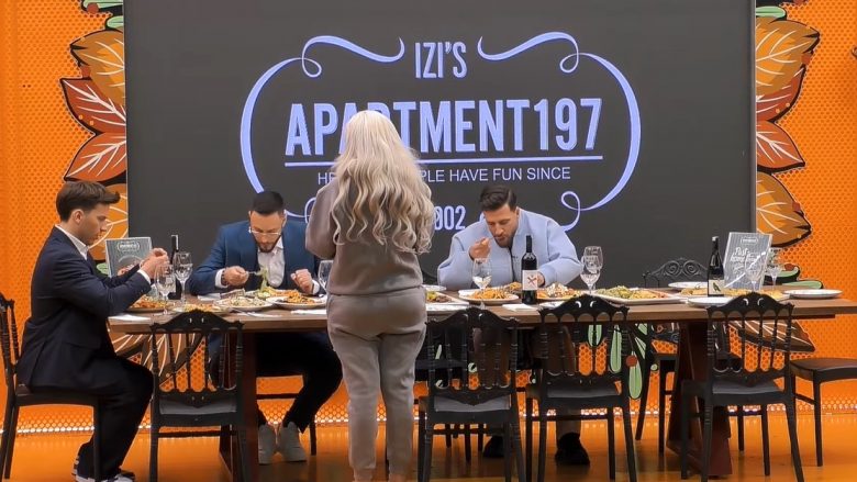 Pas një spektakli emocionues, “Izi’s Apartment 197” shtroi darkë për banorët e Big Brother VIP Kosova