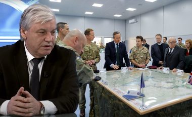 Kryeziu tregon pse Britania e Madhe e mori “bajrakun” për mbrojtjen e Kosovës nga Serbia