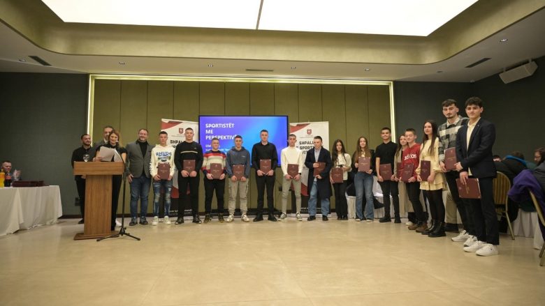 Komuna e Pejës shpalli më të mirët e vitit 2023