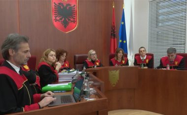 Shqipëri, Gjykata Kushtetuese pranon pjesërisht kërkesën e studentëve të mjekësisë