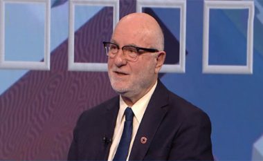 Situata e sigurisë në Evropë, ish-ambasadori: Nuk duhet të flemë mbi dafina sepse Shqipëria është anëtare e NATO-s