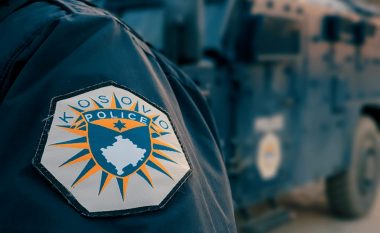 Dëmtohet shenja me stemën e Republikës së Kosovës në Zveçan – policia nis hetimet