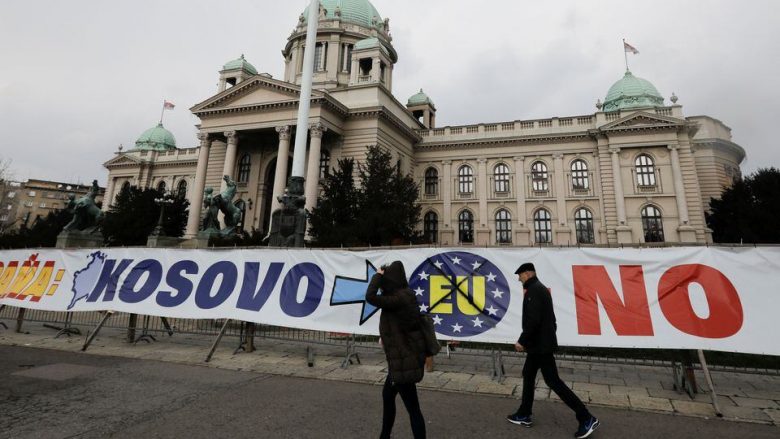 Analistët në Beograd: Kosova është kusht për Serbinë, për integrimet evropiane