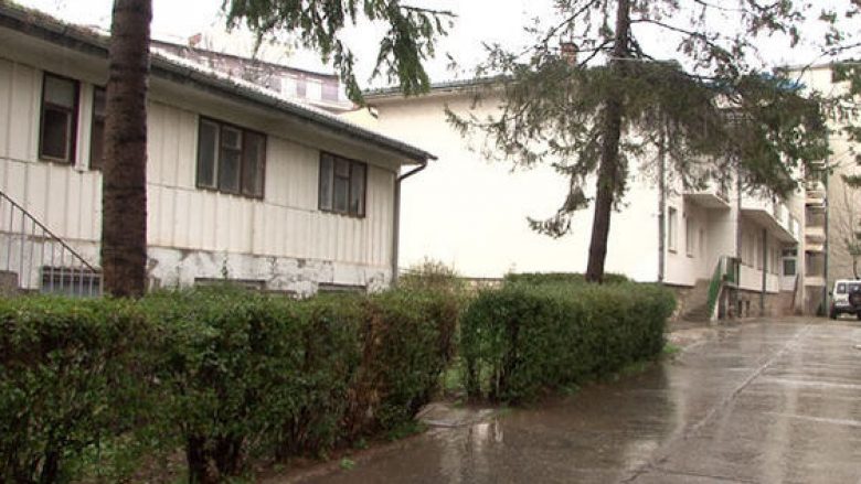 Vdes një grua në Shtëpinë e Pleqve në Prishtinë, rasti po hetohet