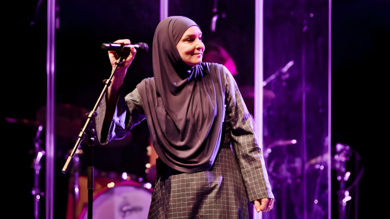 Pas gjashtë muajve, mësohen shkaqet e vdekjes së këngëtares Sinead O’Connor