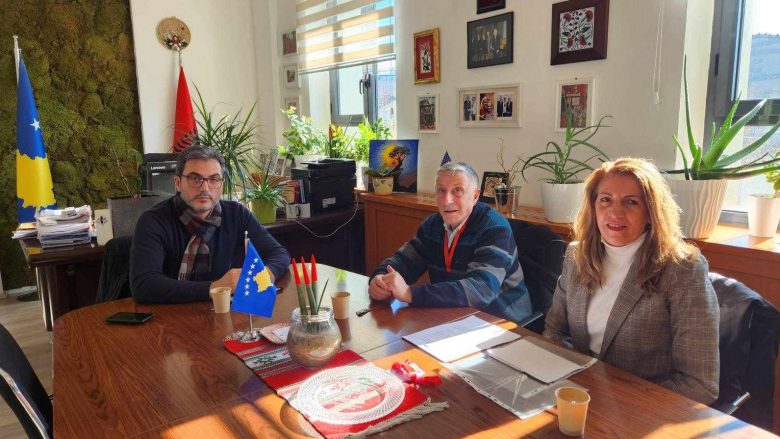 Krerët e SBASHK-ut takohen me Golën, shprehin shqetësimet lidhur me ndryshimet në skemën pensionale